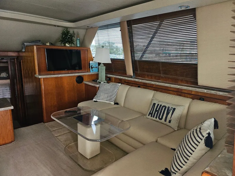 1993 Tiara Yachts 4300 Convertible