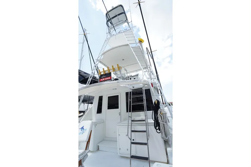 1993 Tiara Yachts 4300 Convertible