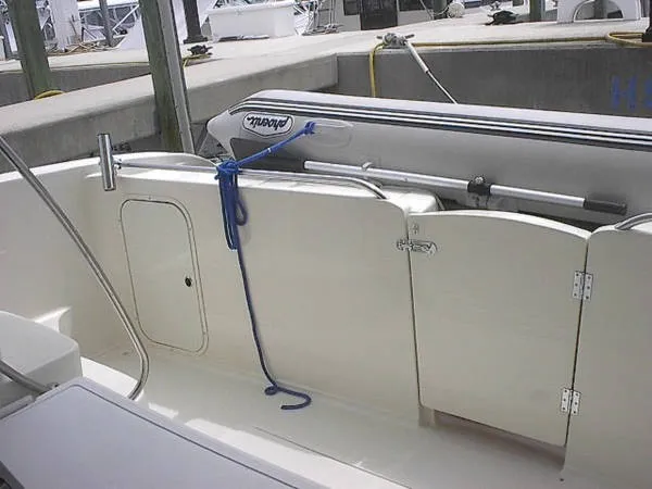 2000 Maxum 4600 SCB