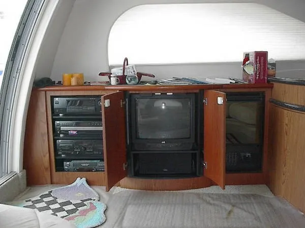 2000 Maxum 4600 SCB