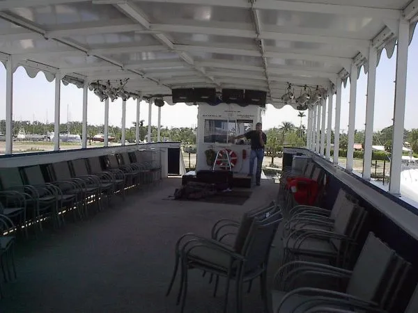 1985 Skipperliner Paddlewheel Dinner Cruise vessel