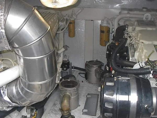 2002 Azimut 