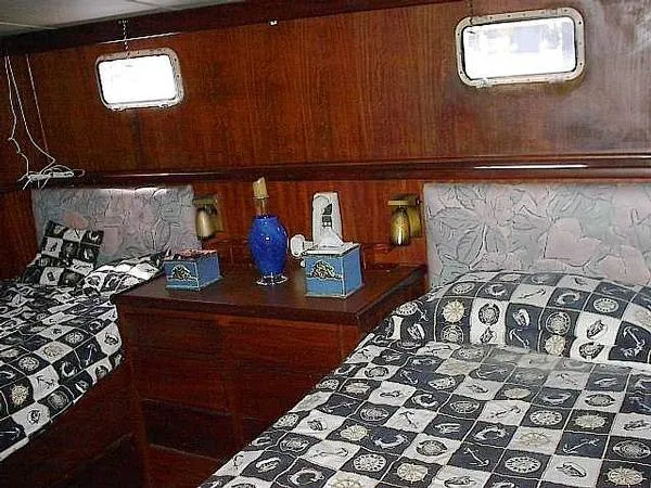 1972 Hatteras 