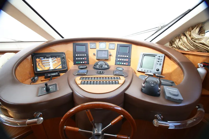 2001 Azimut Ultimate