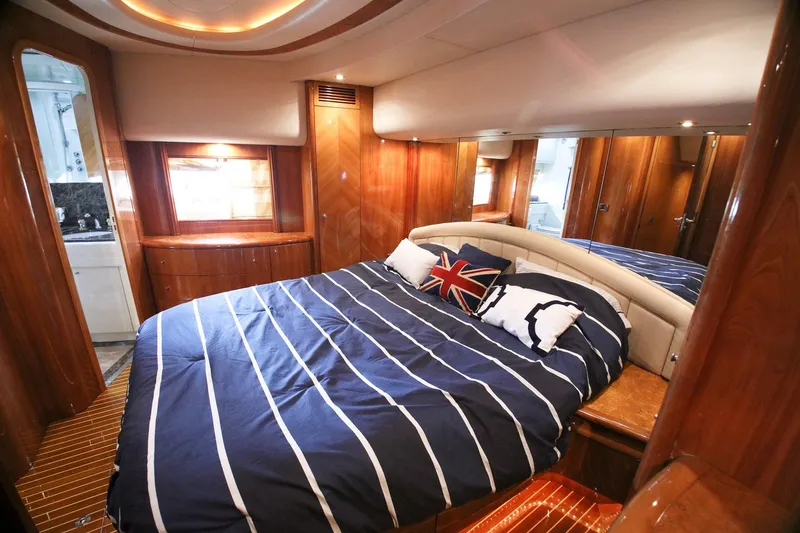 2001 Azimut Ultimate