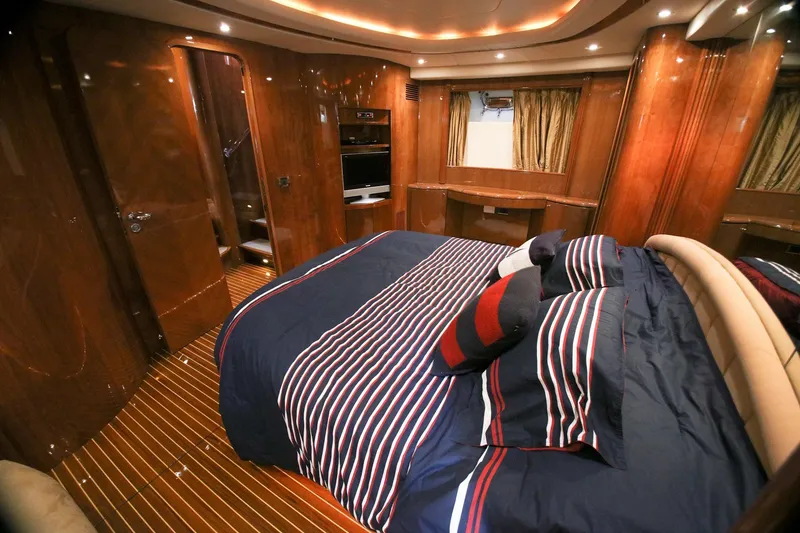 2001 Azimut Ultimate