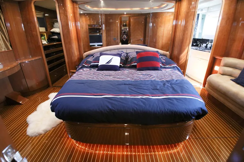 2001 Azimut Ultimate