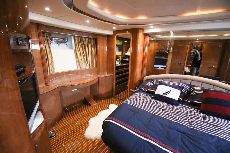 2001 Azimut Ultimate