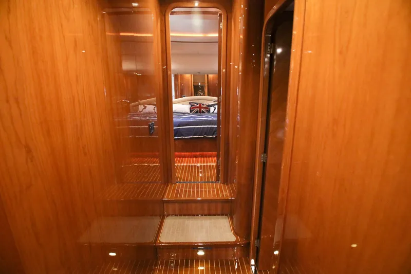 2001 Azimut Ultimate