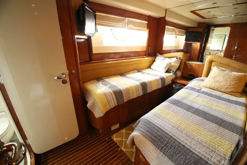 2001 Azimut Ultimate