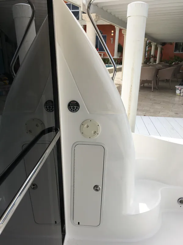 2003 Sea Ray 480 Sedan Bridge