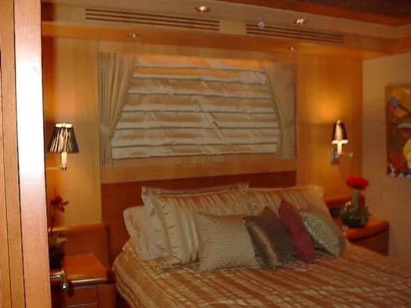 2002 Intermarine Motor Yacht