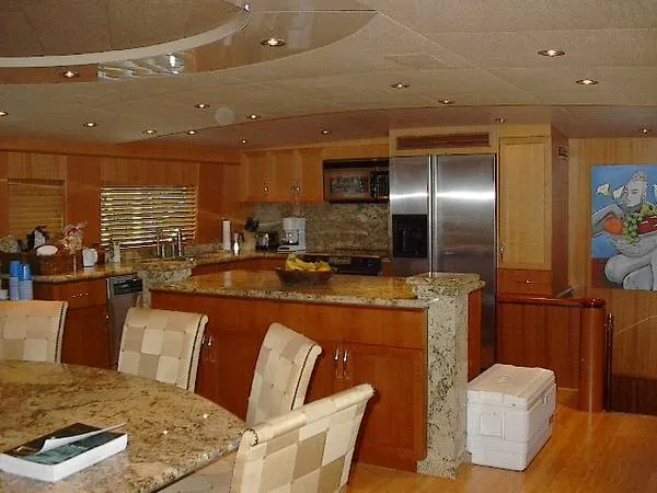2002 Intermarine Motor Yacht