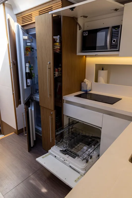 2017 Beneteau Gran Turismo 49