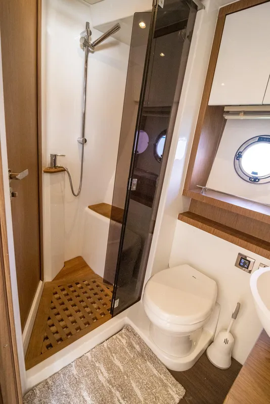 2017 Beneteau Gran Turismo 49