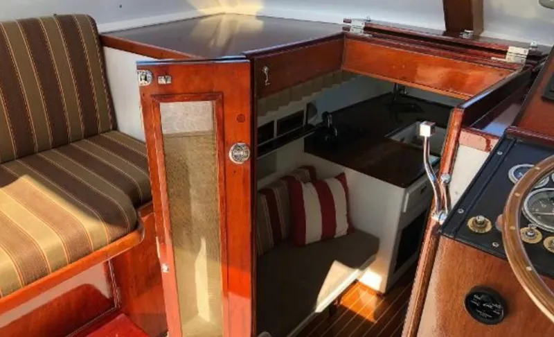 1958 Huckins 34' Sportsman