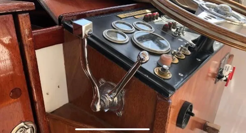 1958 Huckins 34' Sportsman
