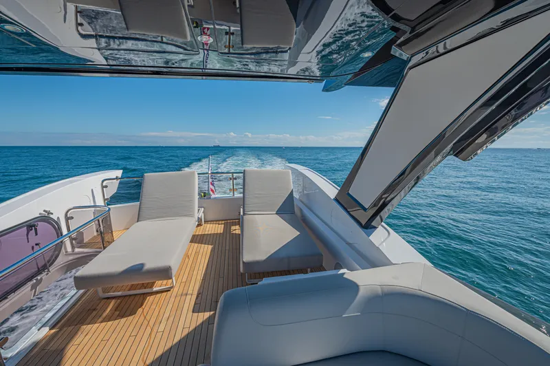 2021 Sunseeker Manhattan 68