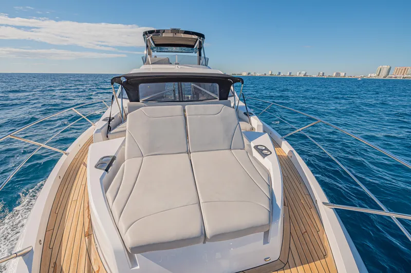2021 Sunseeker Manhattan 68
