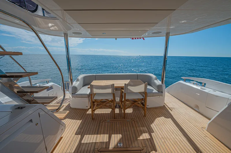 2021 Sunseeker Manhattan 68