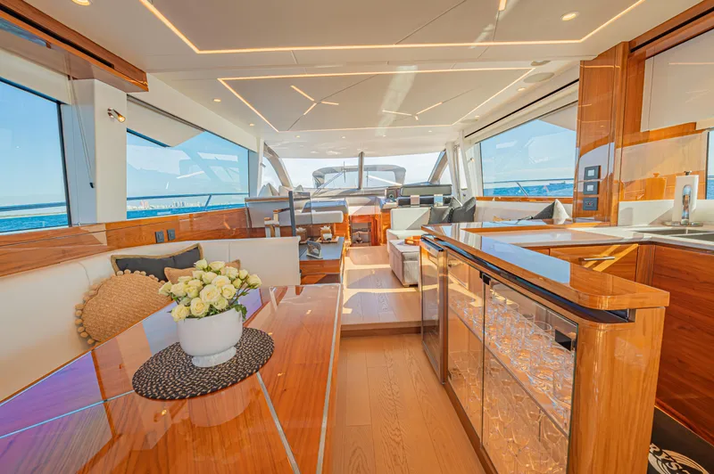 2021 Sunseeker Manhattan 68