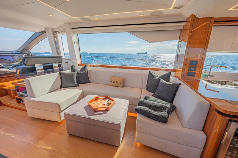 2021 Sunseeker Manhattan 68