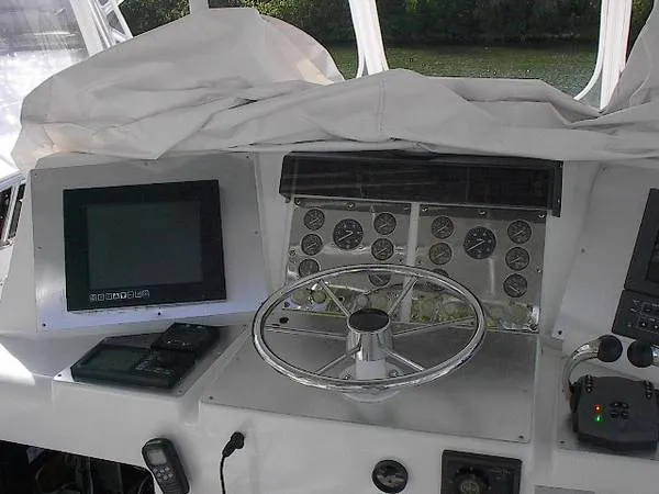 1992 Diaship / Bertram Convertible