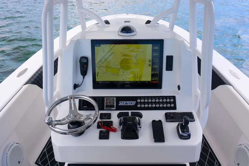 2018 Custom Sea Tech