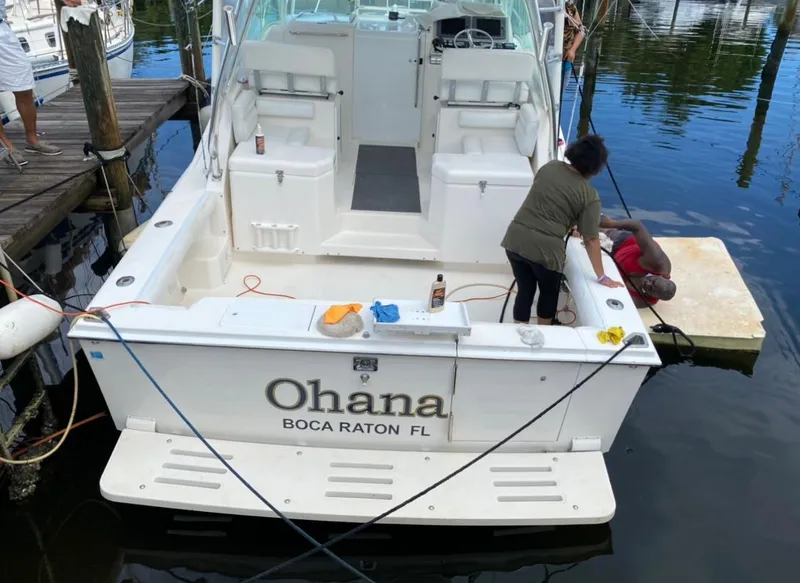 1998 Cabo 31' Express w/Cummins