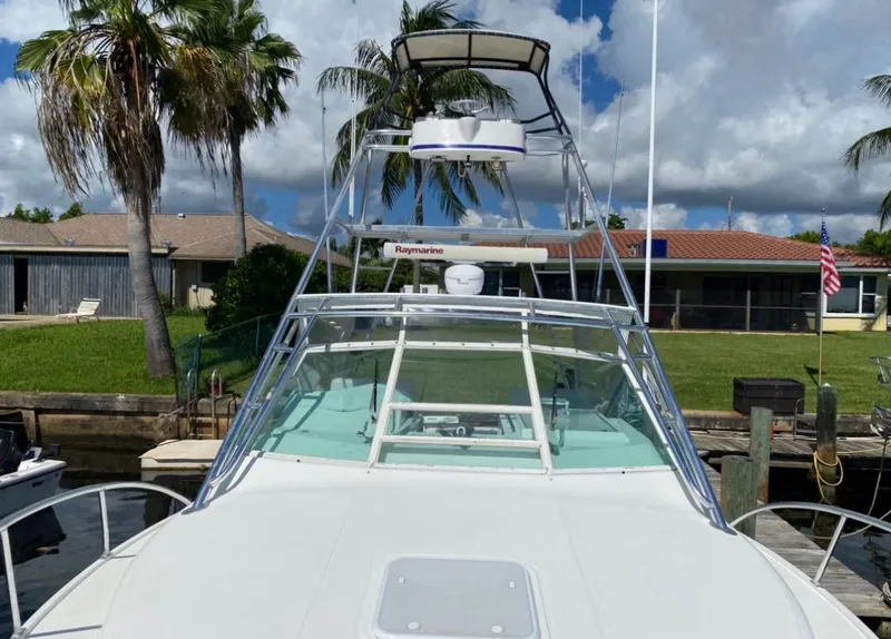 1998 Cabo 31' Express w/Cummins
