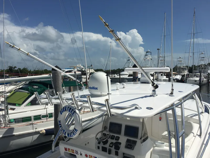 2011 Intrepid 400 Cuddy