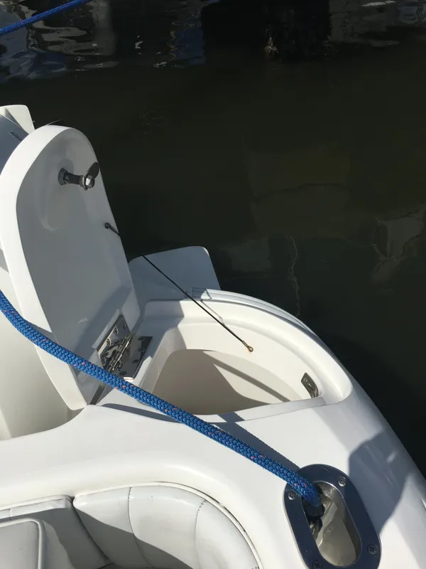 2011 Intrepid 400 Cuddy