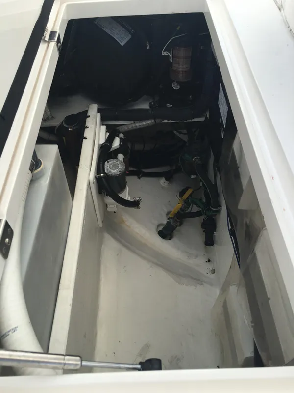 2011 Intrepid 400 Cuddy
