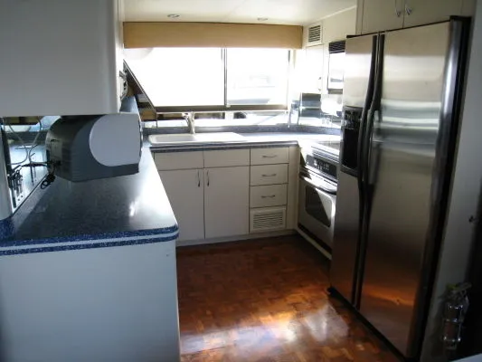 1989 Hatteras Flybridge Motoryacht