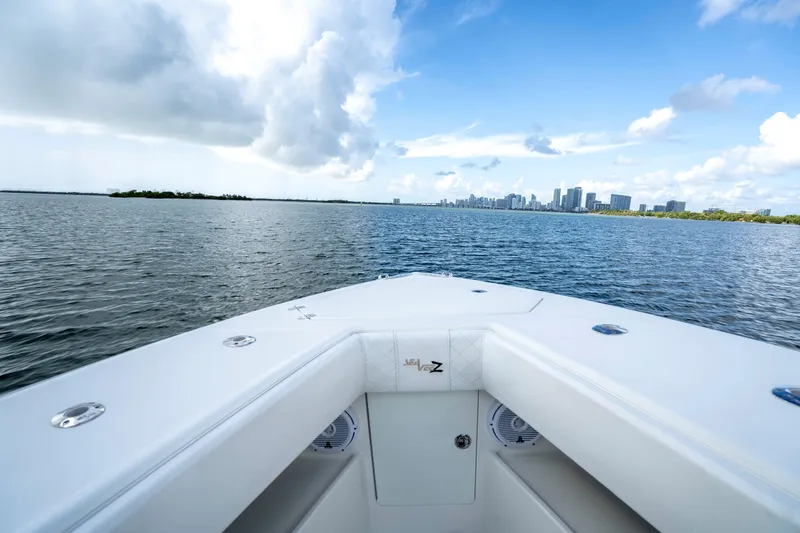 2016 SeaVee 370Z