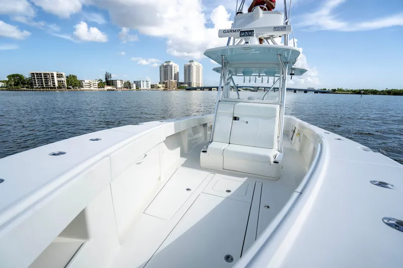 2016 SeaVee 370Z