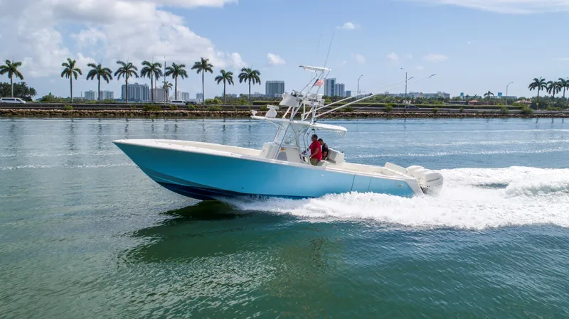 2016 SeaVee 370Z