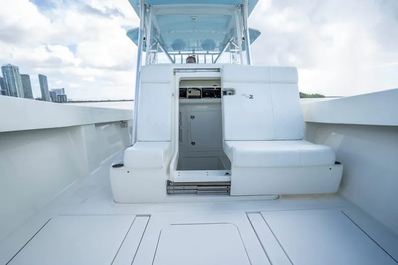 2016 SeaVee 370Z