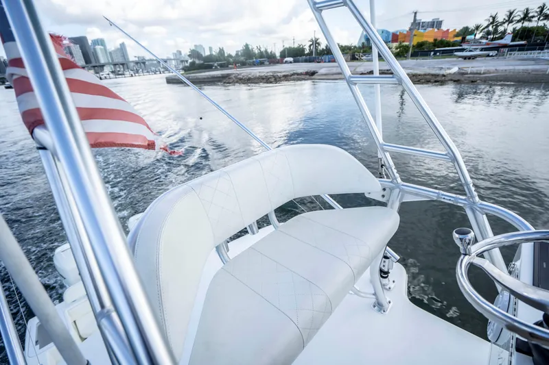 2016 SeaVee 370Z
