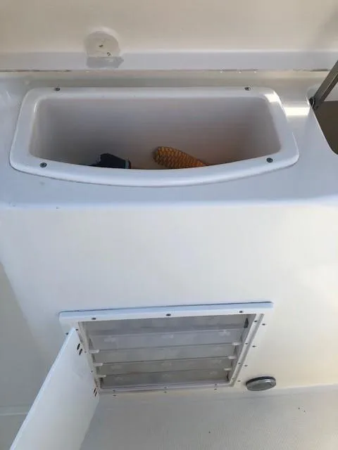 1998 Pursuit 2870 Center Console