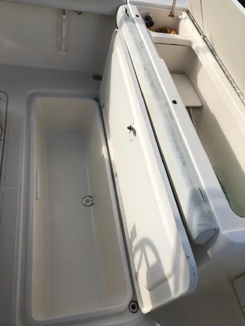 1998 Pursuit 2870 Center Console