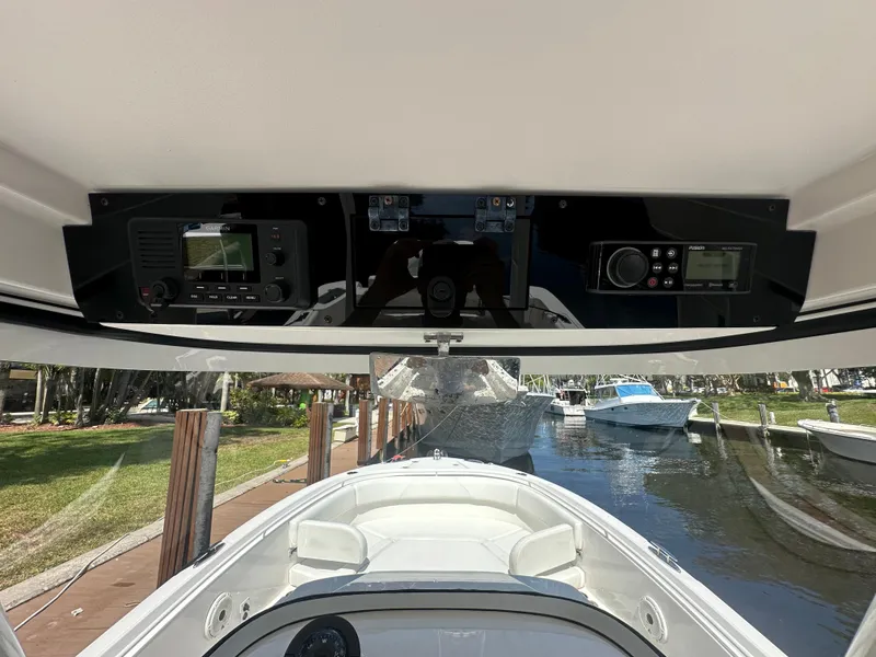 2020 Edgewater 280CC