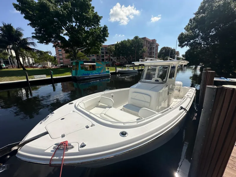 2020 Edgewater 280CC