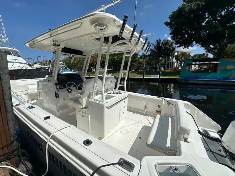 2020 Edgewater 280CC