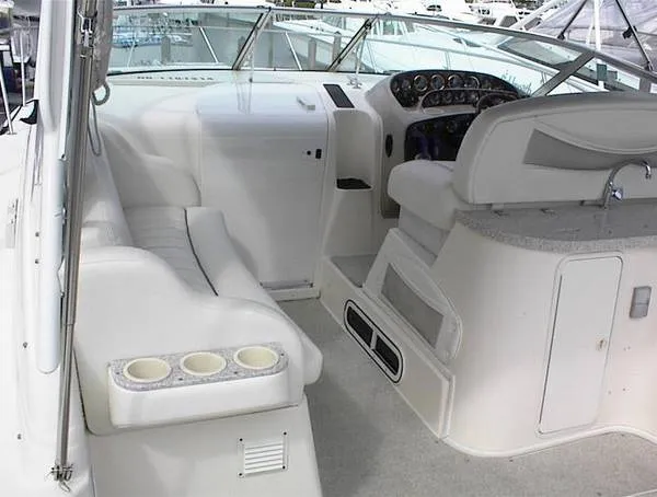 2001 Rinker Fiesta Vee