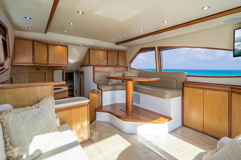 2008 Bertram 410