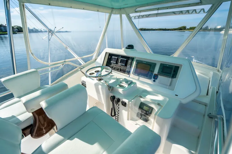 2008 Bertram 410