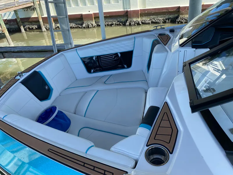 2020 Nautique G21 Coastal Edition