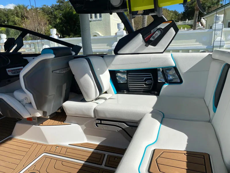 2020 Nautique G21 Coastal Edition