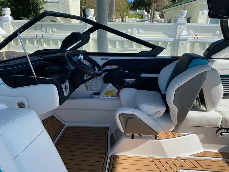 2020 Nautique G21 Coastal Edition